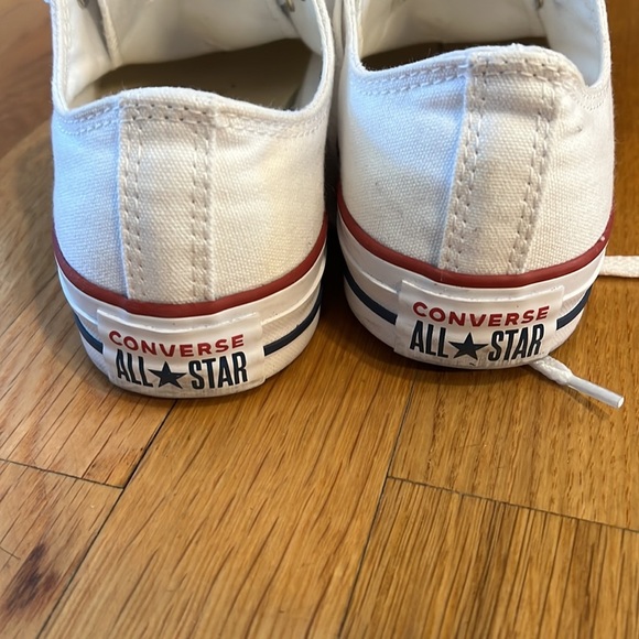 Converse chuck Taylor all star- size 7 women’s or 5 men’s - Picture 8 of 12
